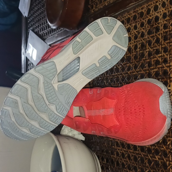 Women's/Mens  ASICS GEL-Kayano size 12 peach pink in color - Picture 7 of 7